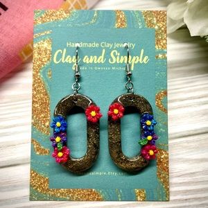 Clay and Simple flower hoop earrings